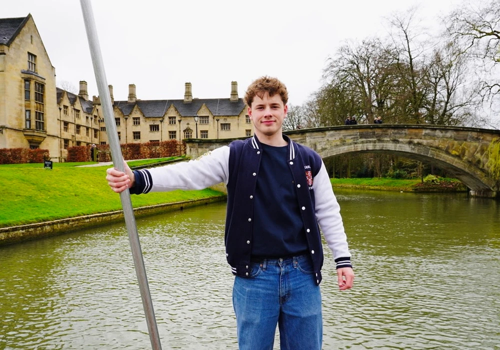 The Bilingual Punting Poet