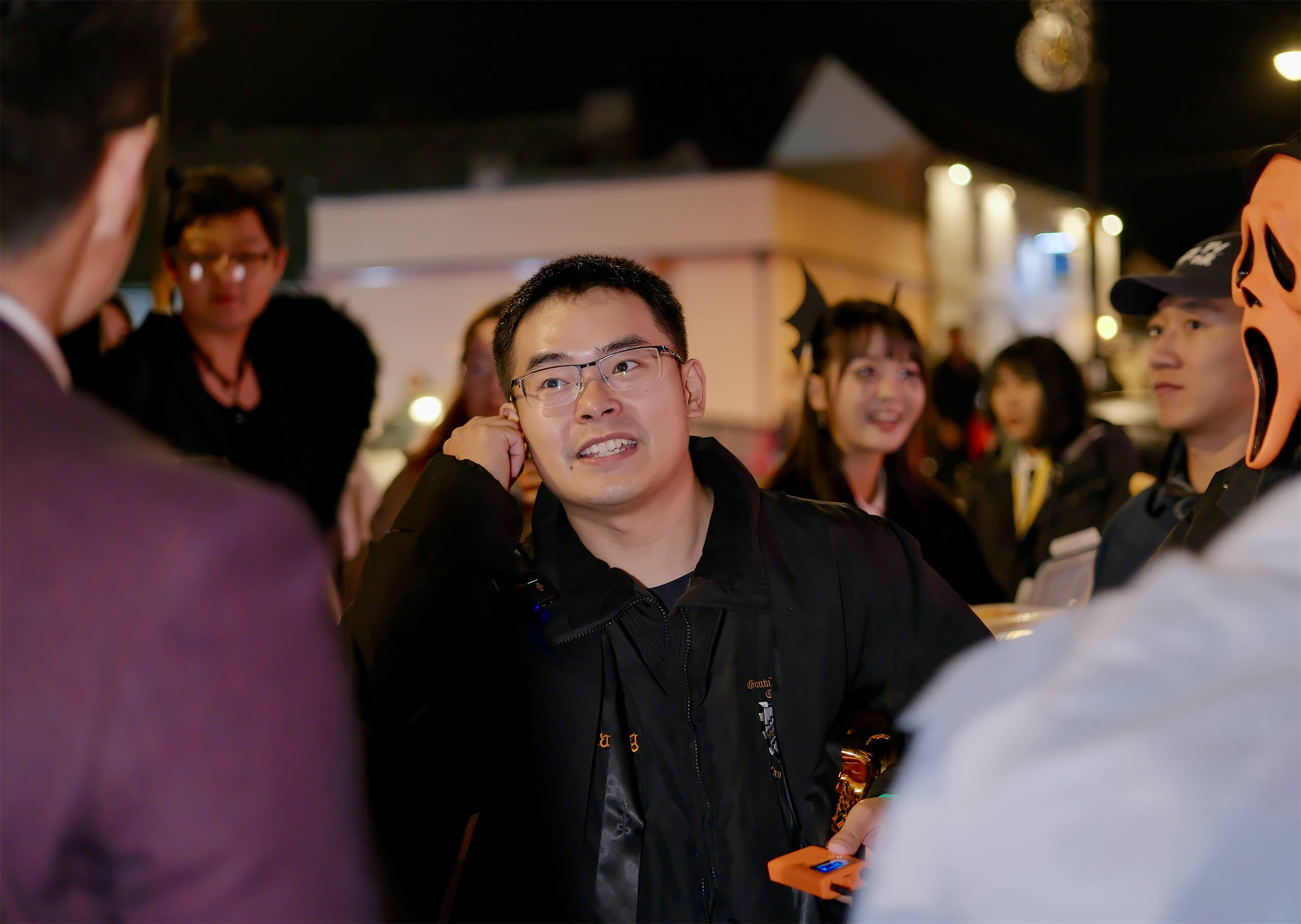 Better Rates with Online Booking