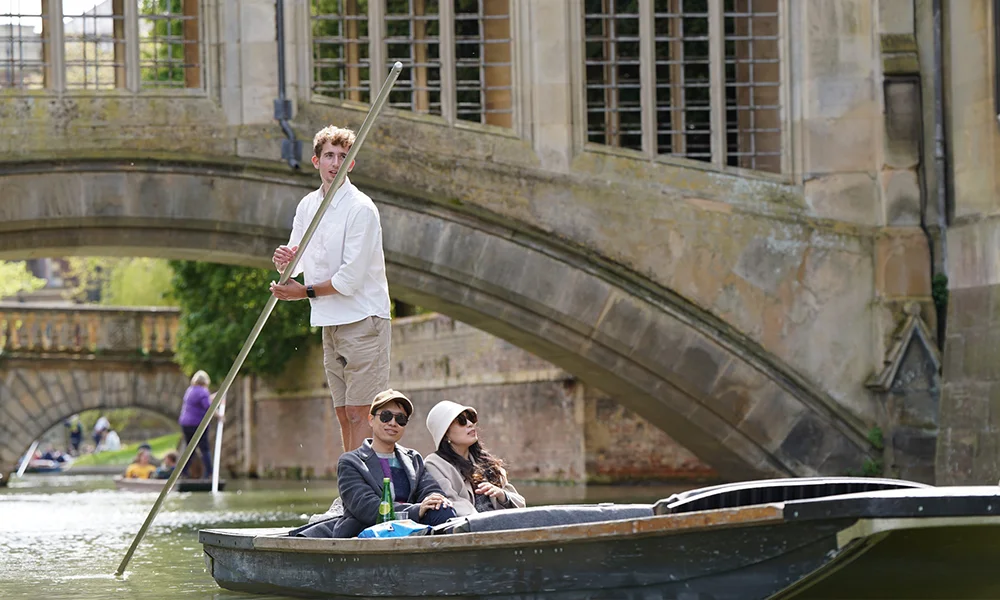 Private Punting Tour (English Commentary)